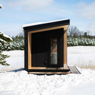 Outdoor Traditional Cedar Sauna with Porch – Up to 3 Persons