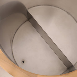 Round Red Cedar Cold Plunge Tub, Cold Plunge Barrel for Human Cryotherapy, Spa & Muscle Recovery – Natural Wood Wellness Design