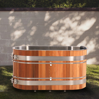 U-Shaped Red Cedar Ice Bath Tub – Ergonomic Cold Plunge Spa Barrel for Cold Water Therapy, Athlete Recovery & Home Wellness, Natural Wooden Wellness Tub